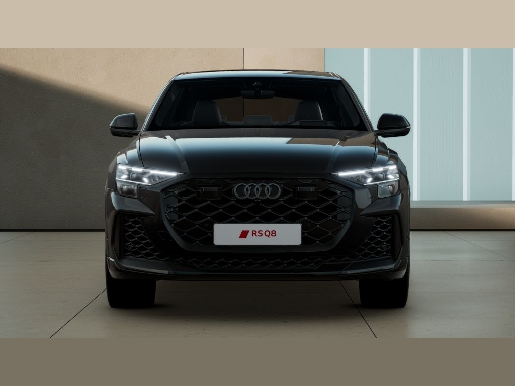 Audi RSQ8