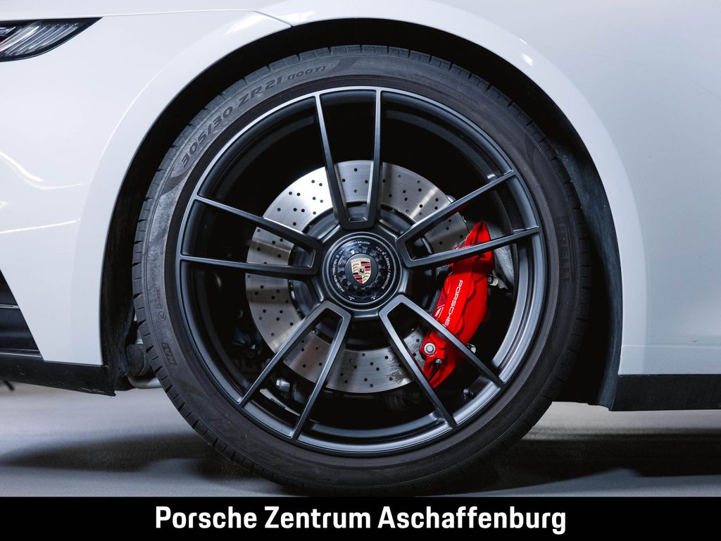 Porsche 992 2024