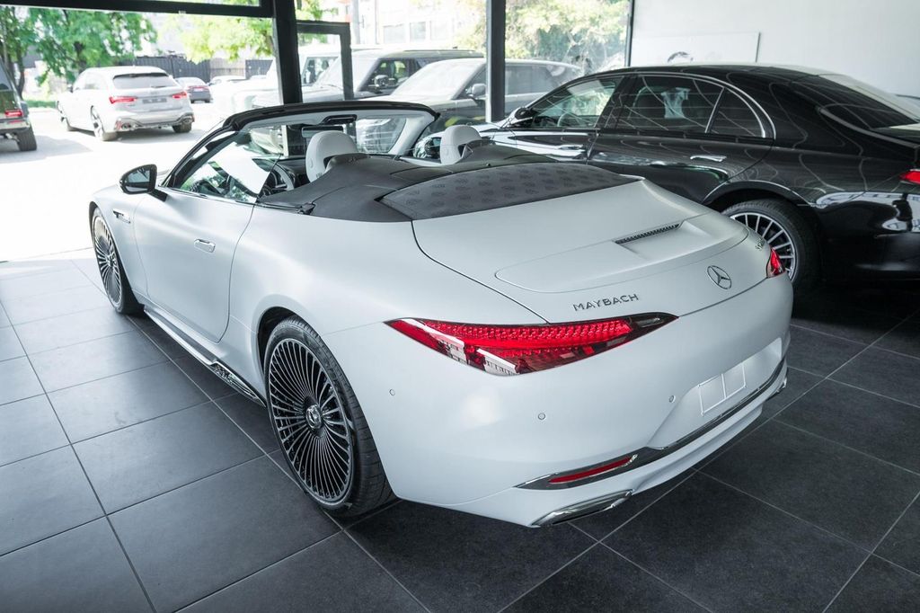 Mercedes-Benz SL 680