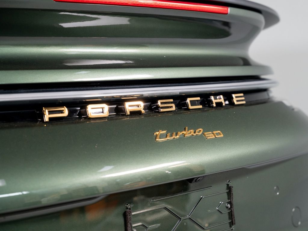 Porsche 992 2025