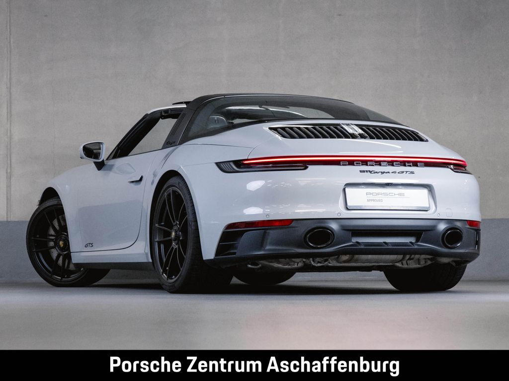 Porsche 992 2024