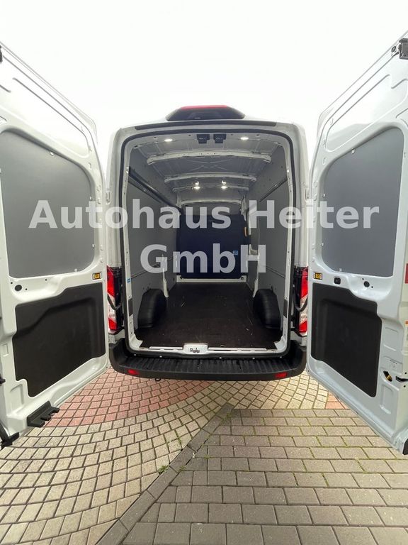 Ford Transit 2024
