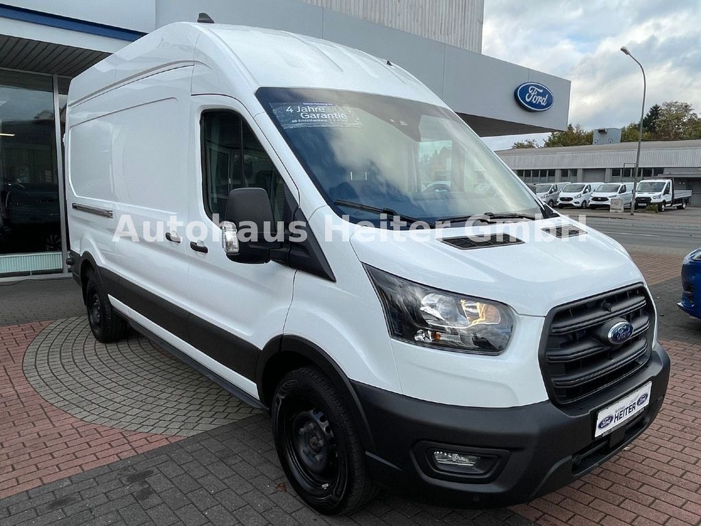 Ford Transit 2024