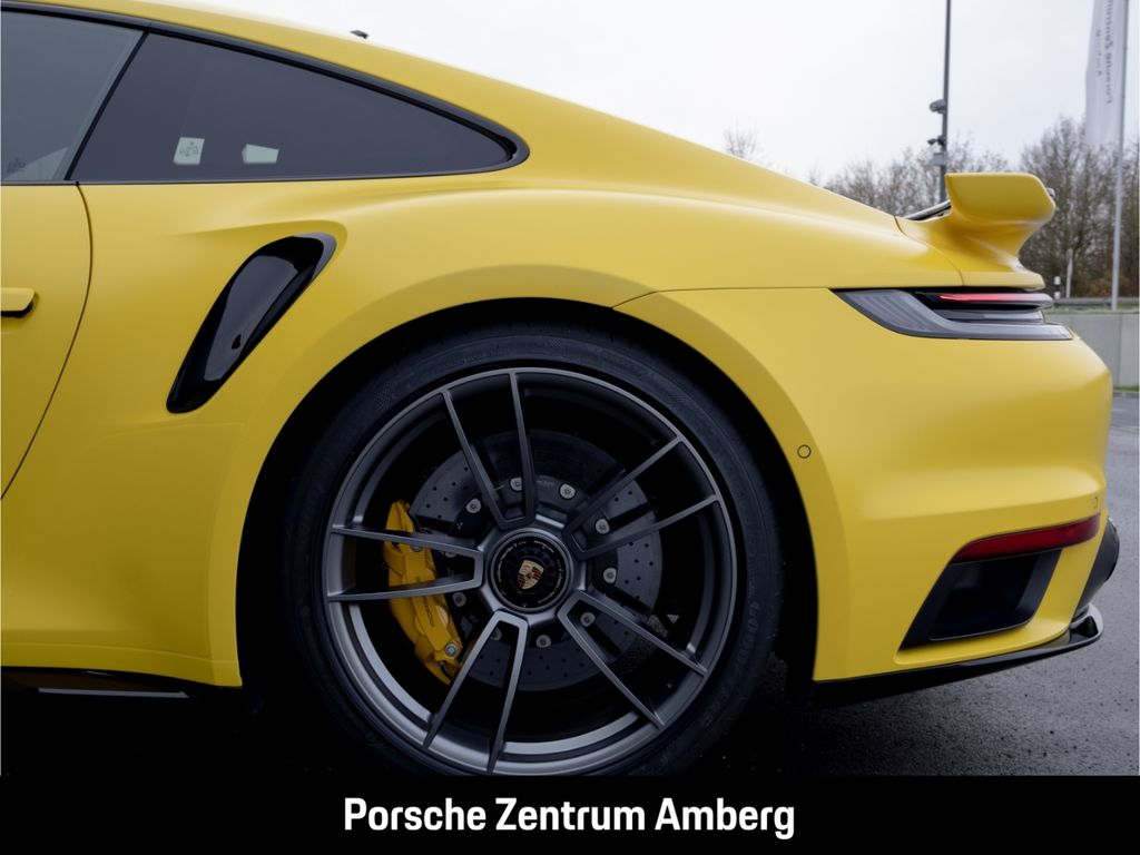 Porsche 992 2024