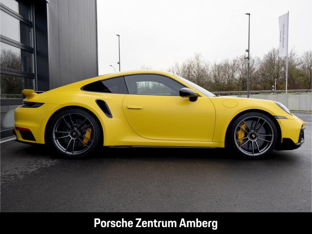Porsche 992 2024