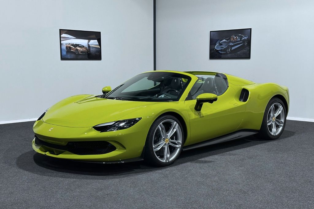 Ferrari 296 GTS 2024