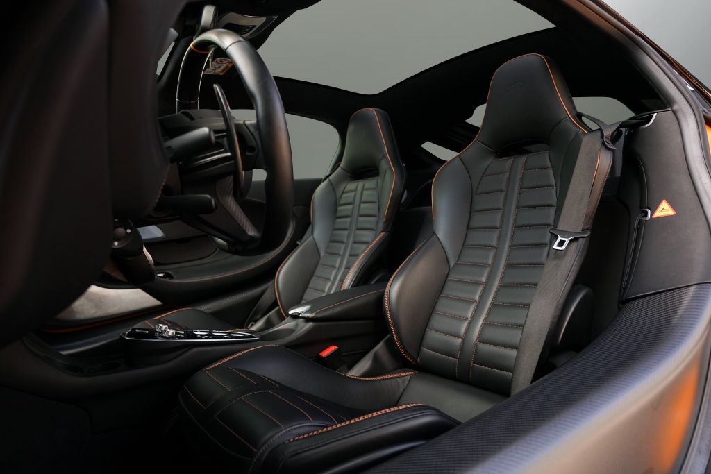 McLaren GT 2024