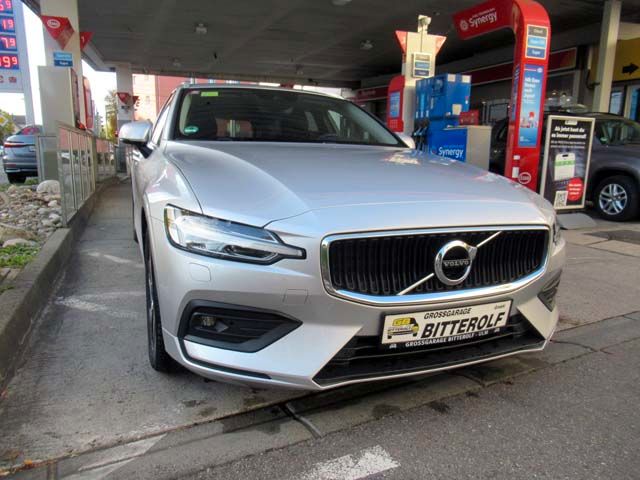 Volvo V60 2021