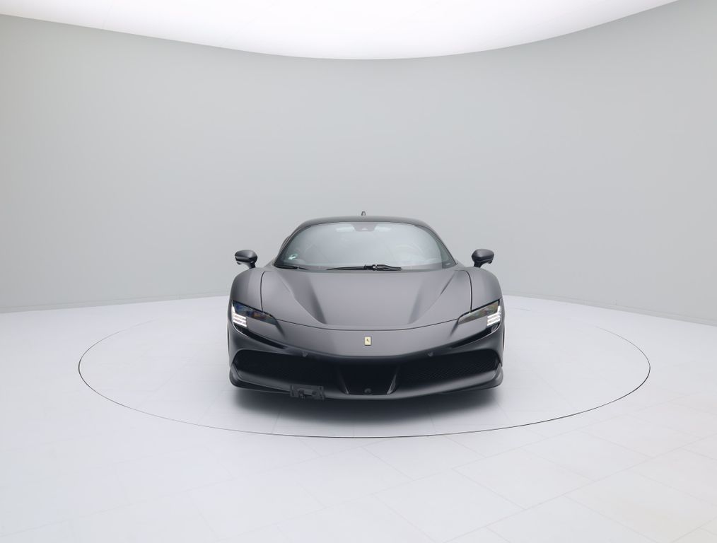 Ferrari SF90 2024