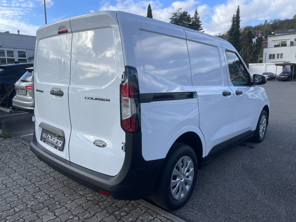 Ford Transit Courier