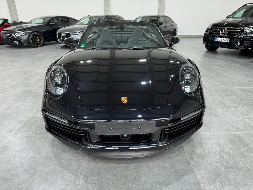 Porsche 992 2023