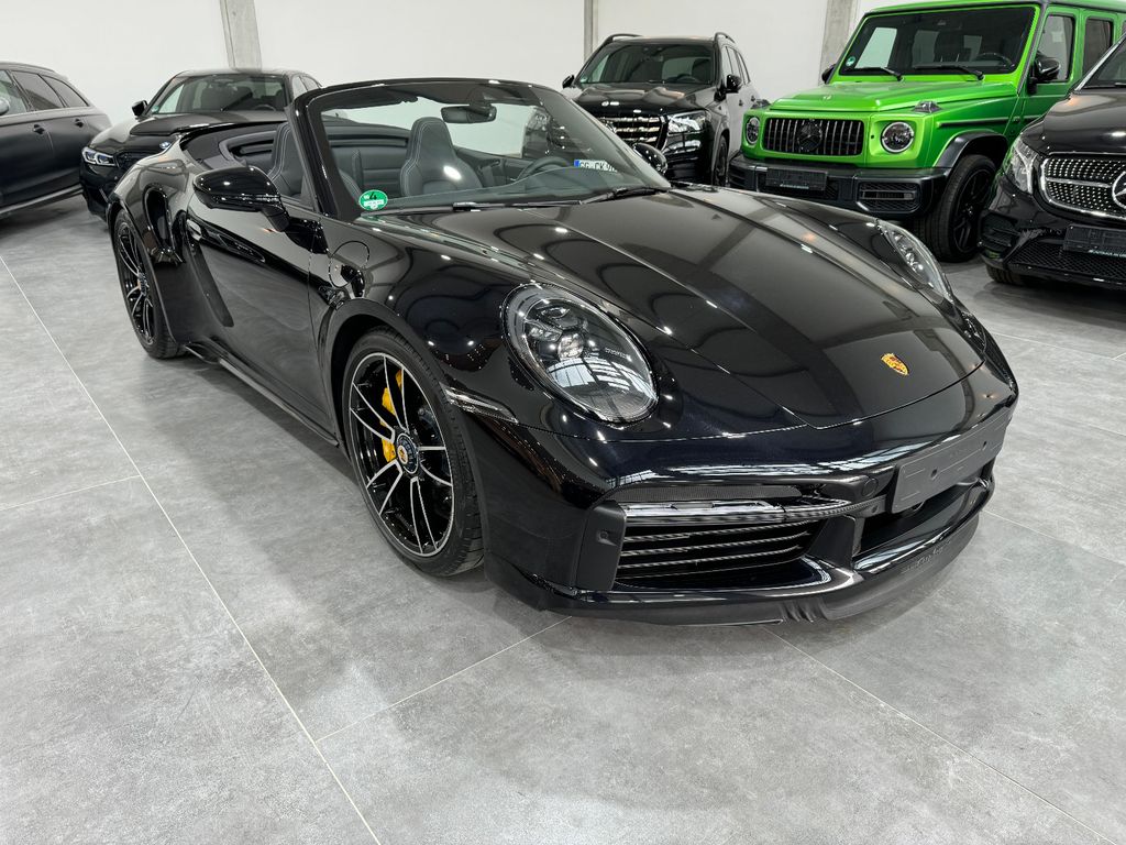 Porsche 992 2023