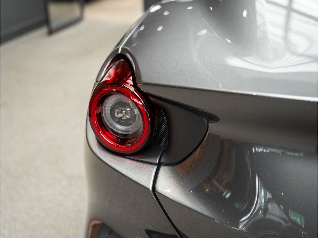 Ferrari Portofino 2023