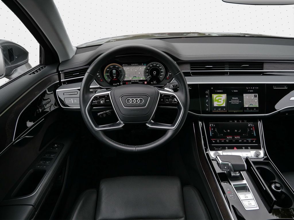 Audi A8 2022