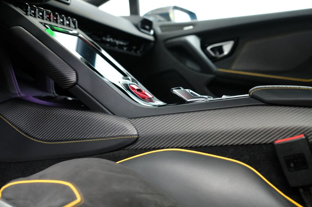 Lamborghini Huracán 2022