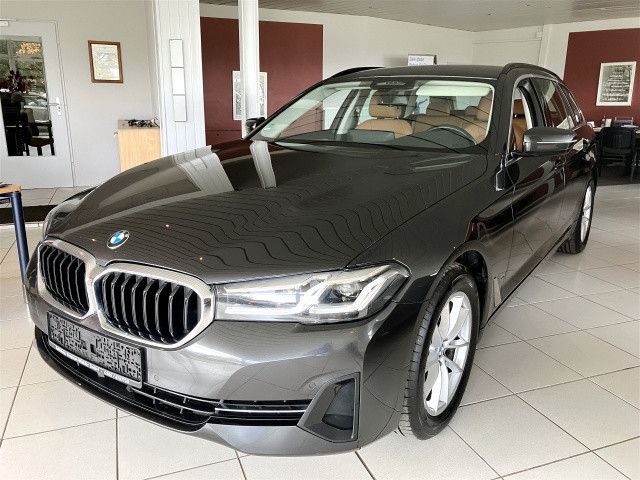 BMW 520 2022