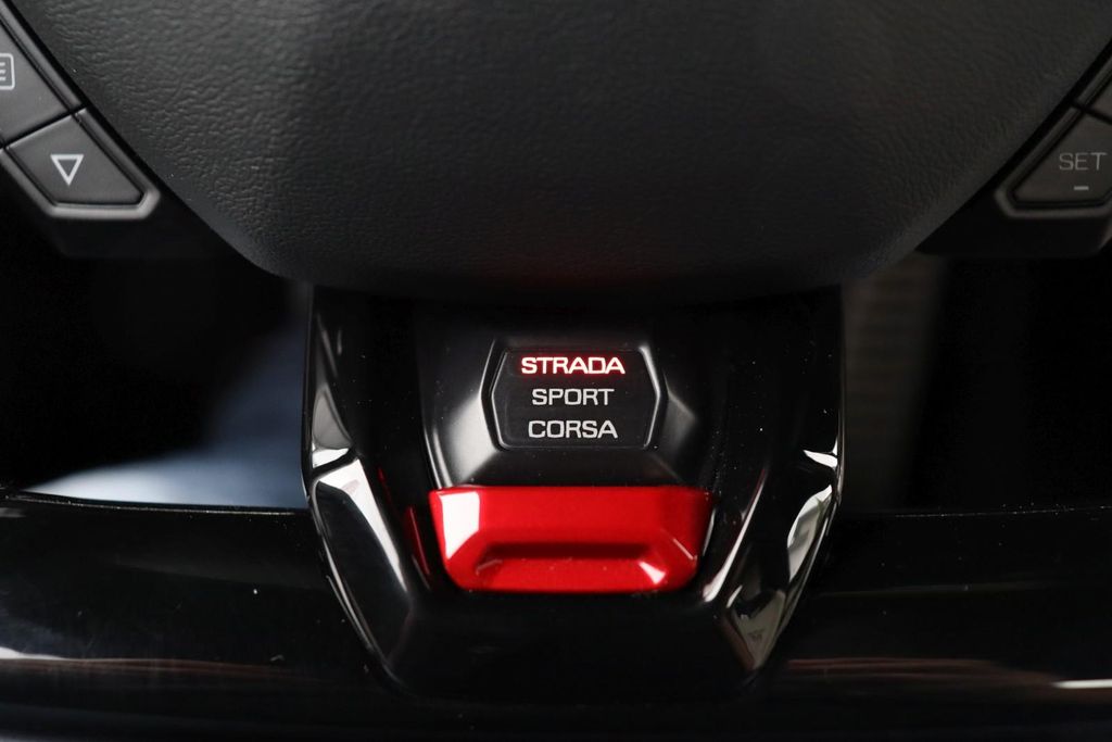 Lamborghini Huracán 2023