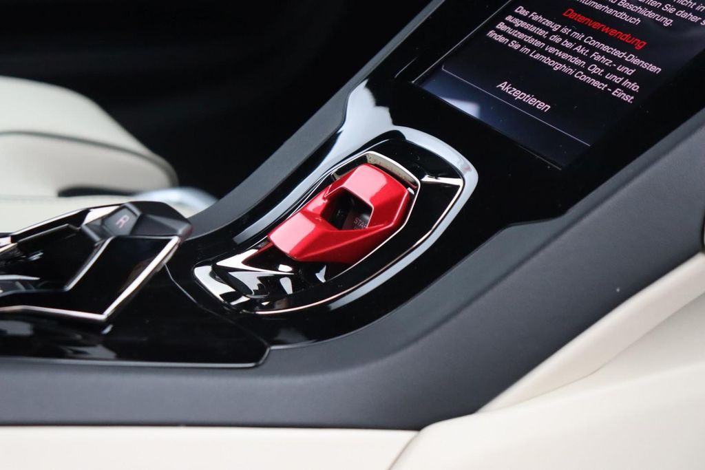 Lamborghini Huracán 2023