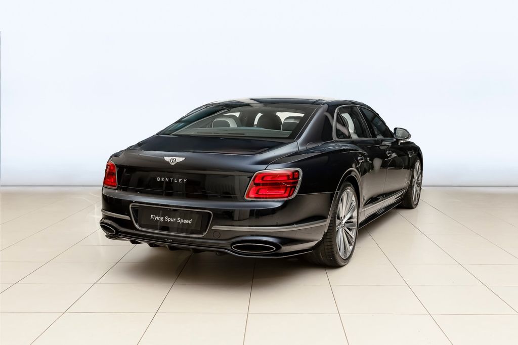 Bentley Flying Spur 2025