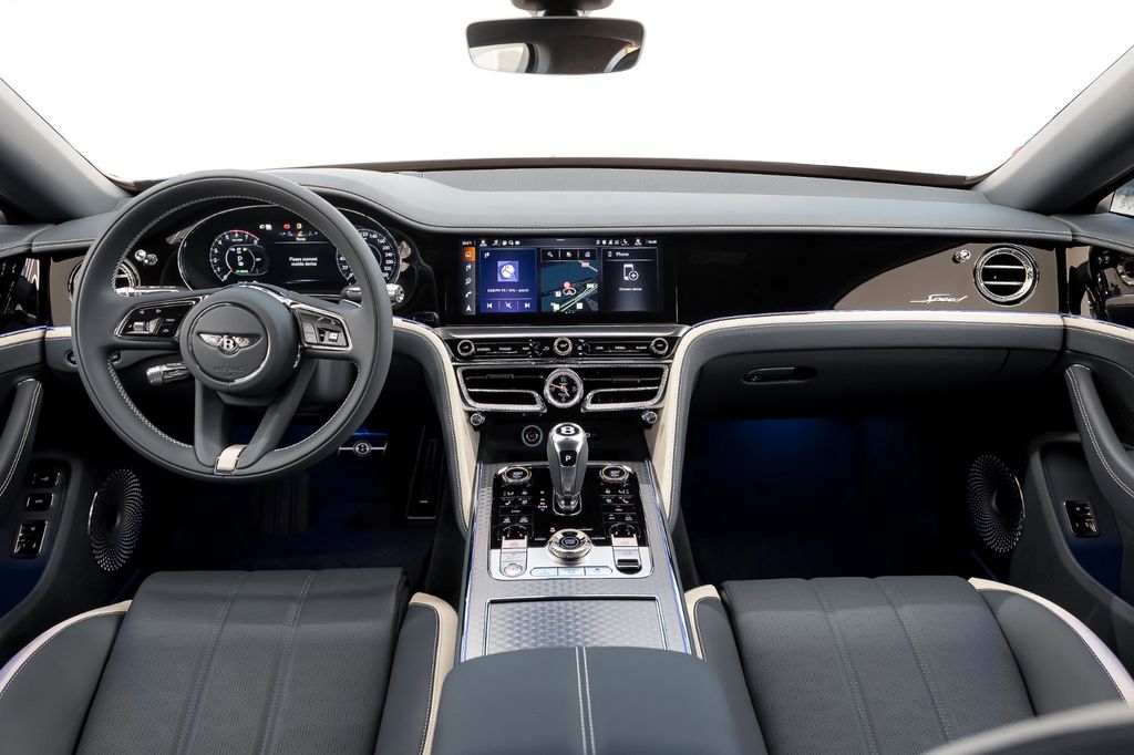 Bentley Flying Spur 2025