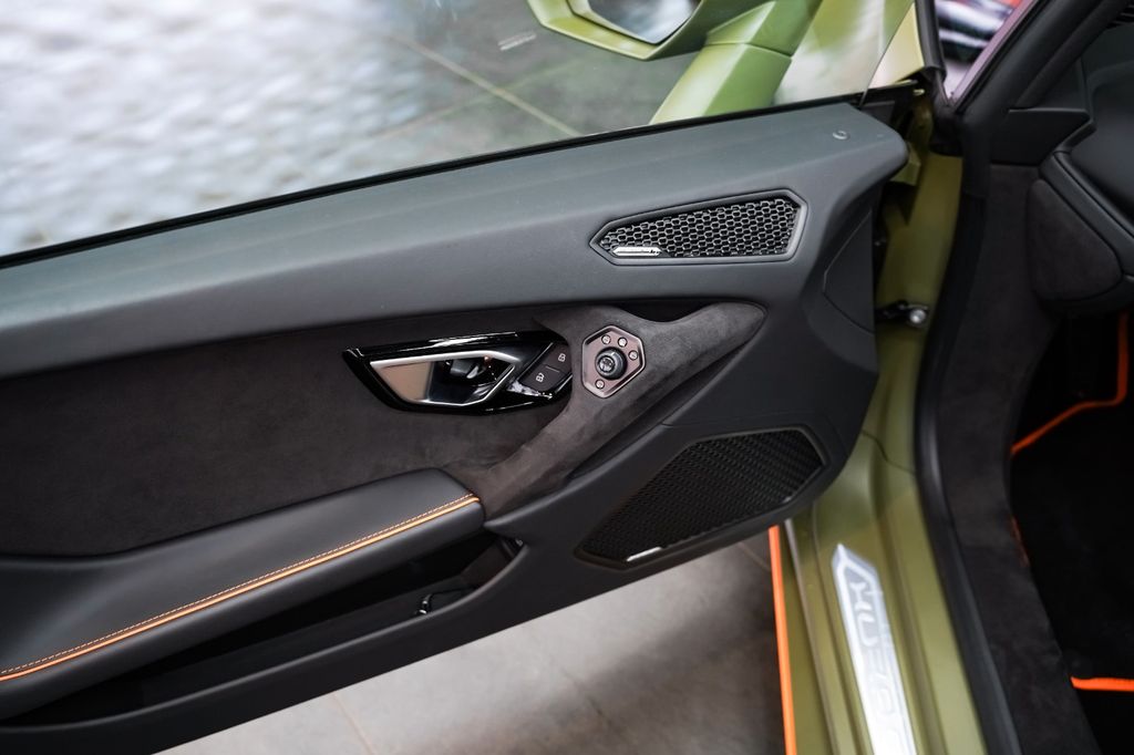 Lamborghini Huracán 2023