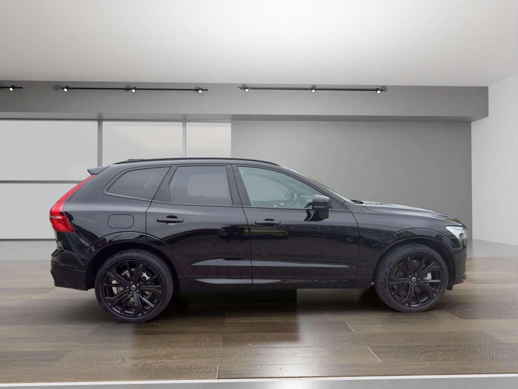 Volvo XC60 2025