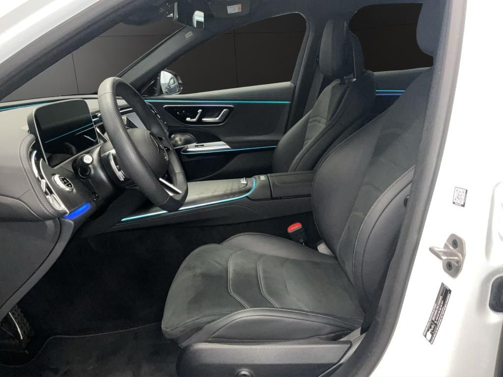 Mercedes-Benz E 300 2025