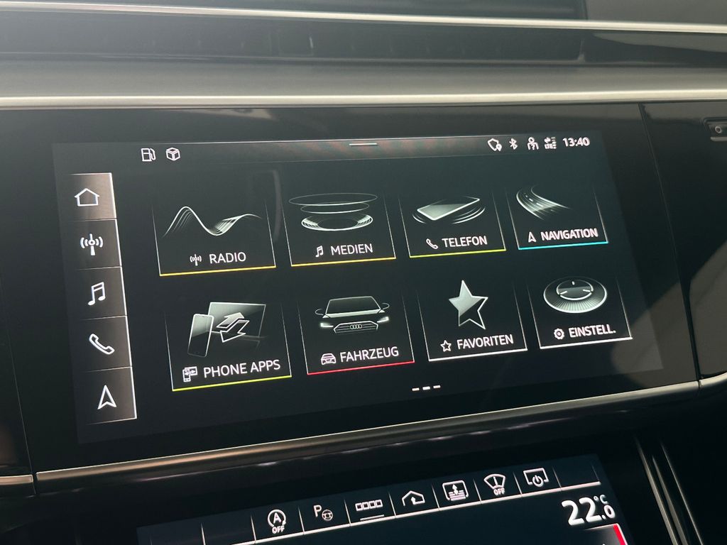 Audi A8 2022