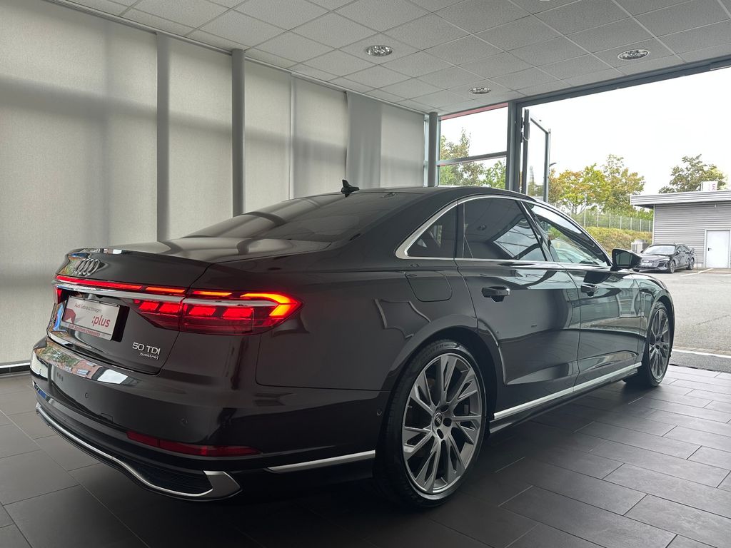 Audi A8 2022