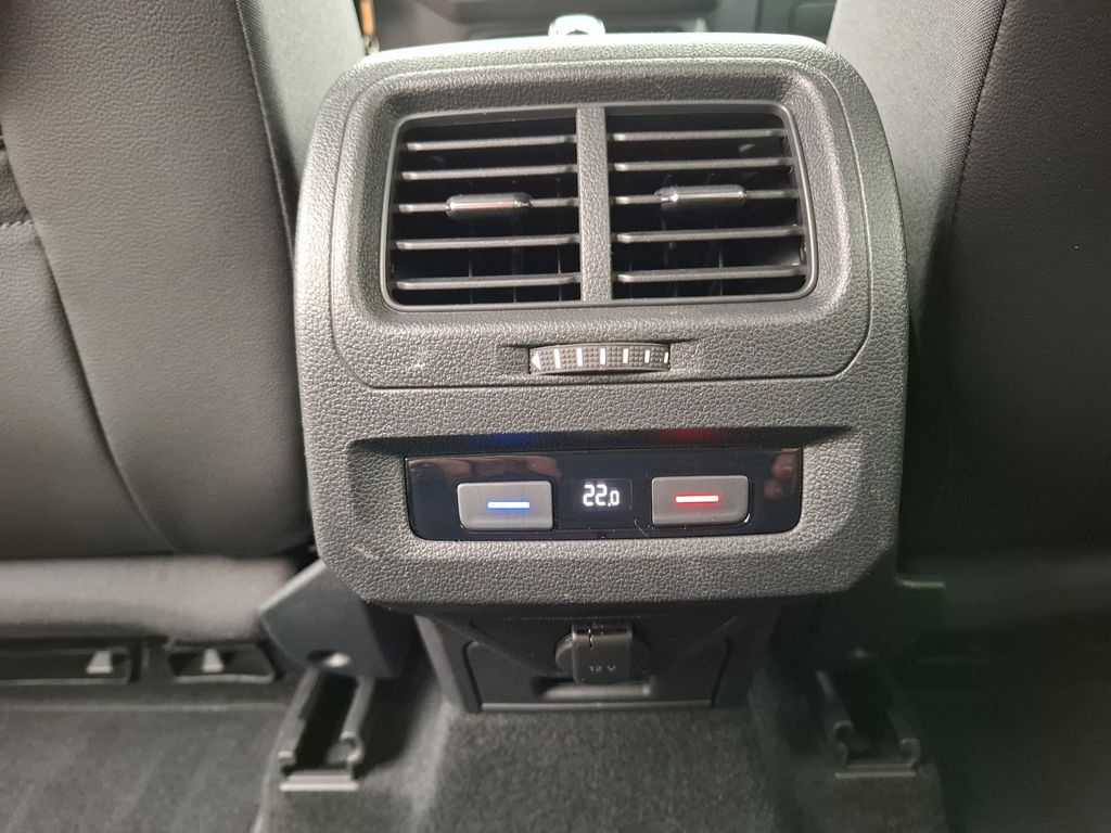 Volkswagen Touran 2021