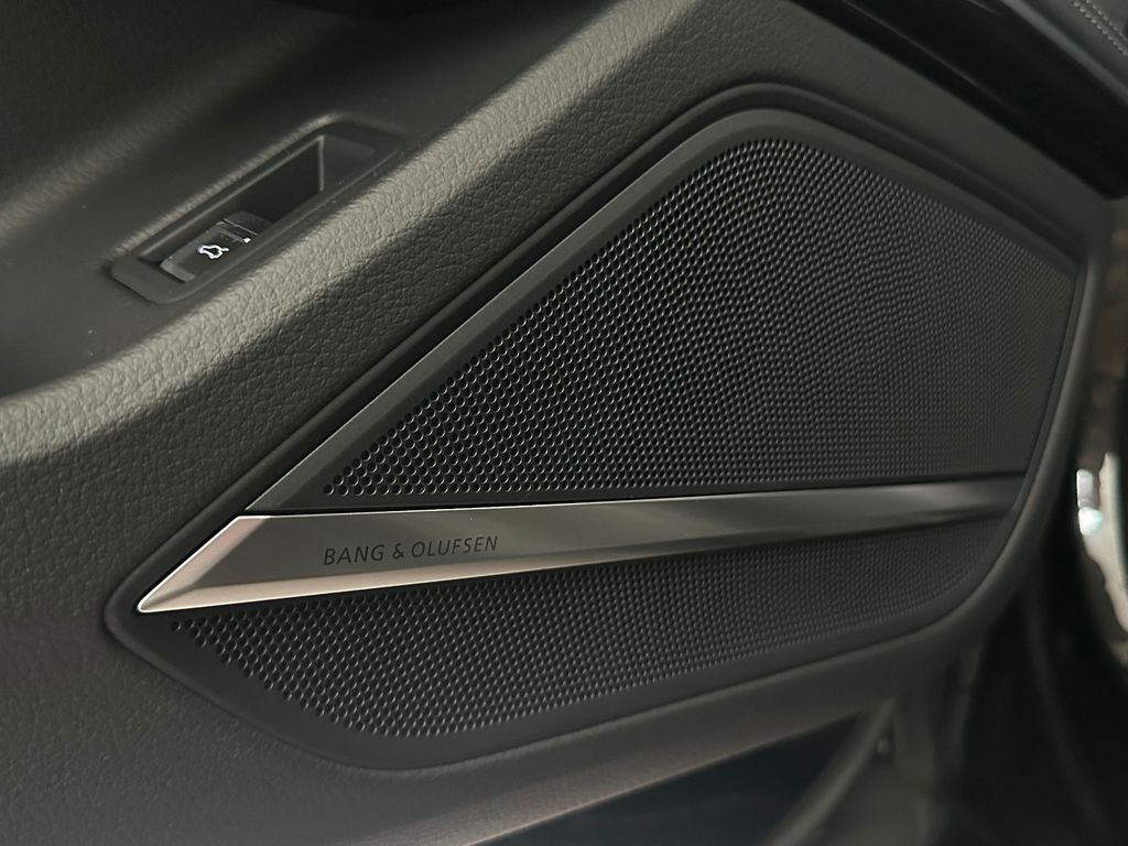 Audi A8 2022
