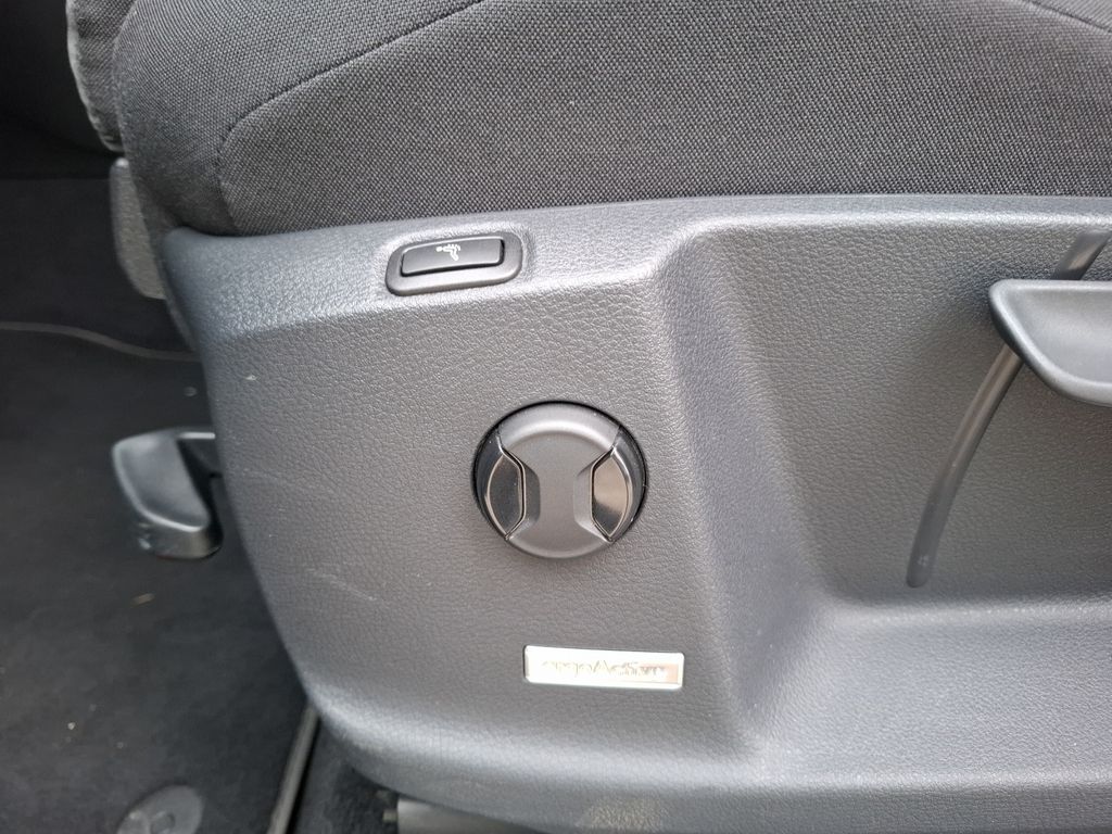 Volkswagen Touran 2021