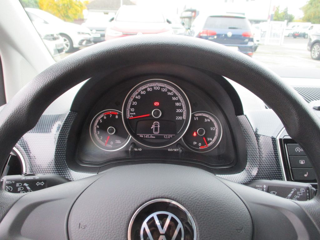 Volkswagen up! 2023