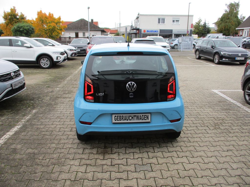 Volkswagen up! 2023