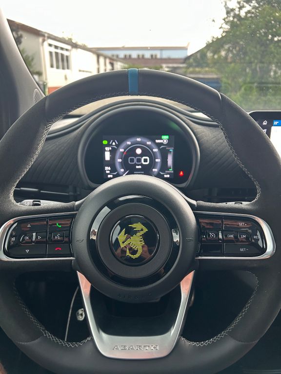 Abarth 500 2023