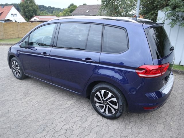 Volkswagen Touran 2023