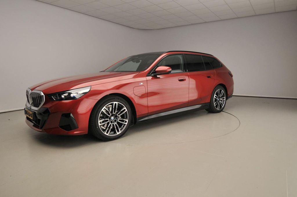 BMW 530 2025