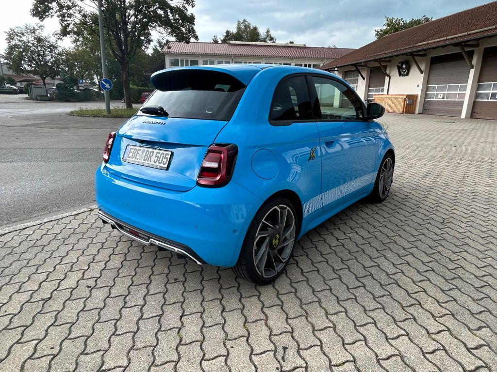 Abarth 500 2023