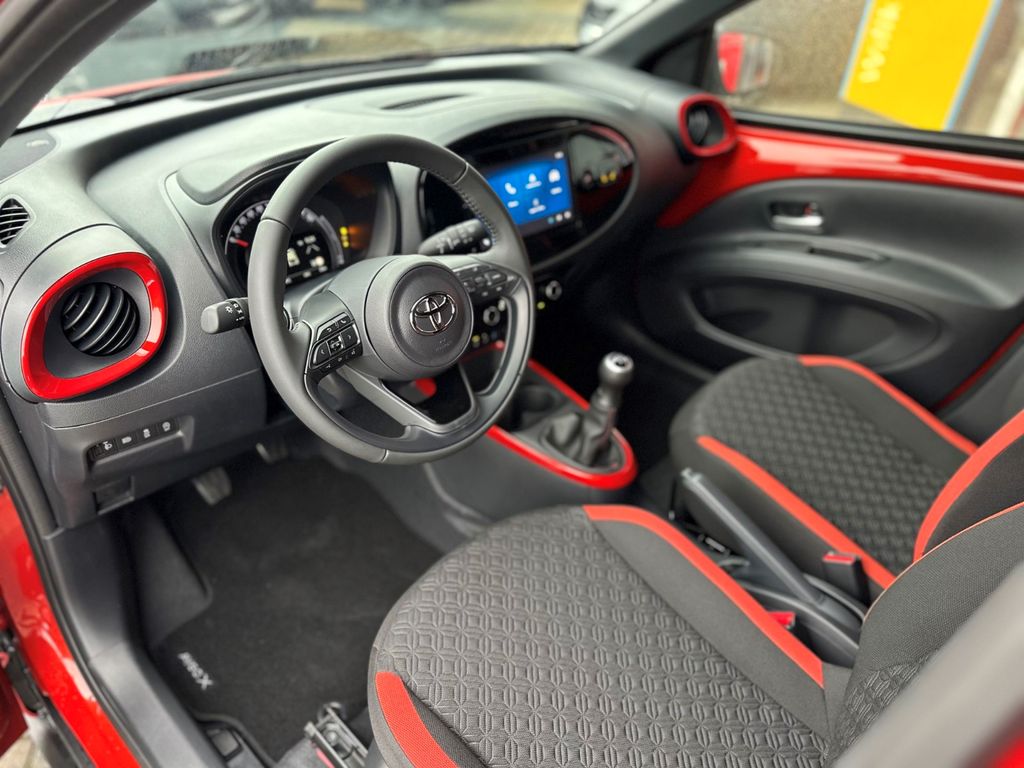 Toyota Aygo (X)