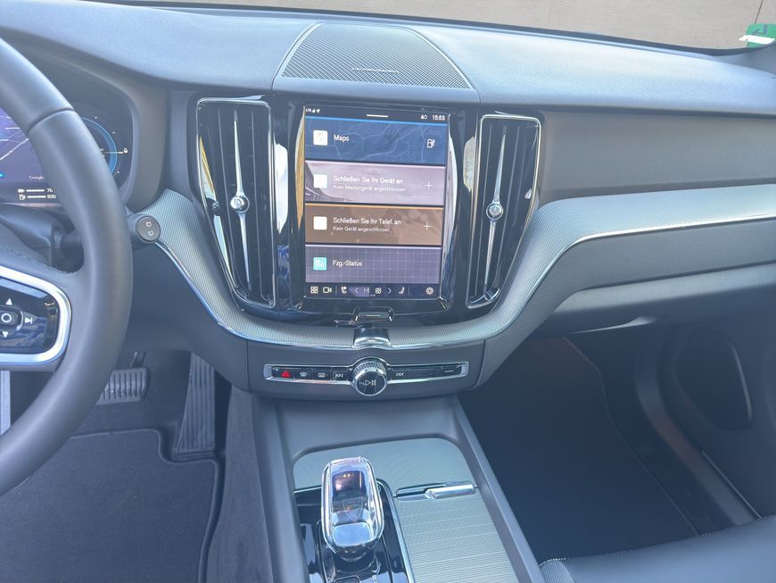 Volvo XC60 2025