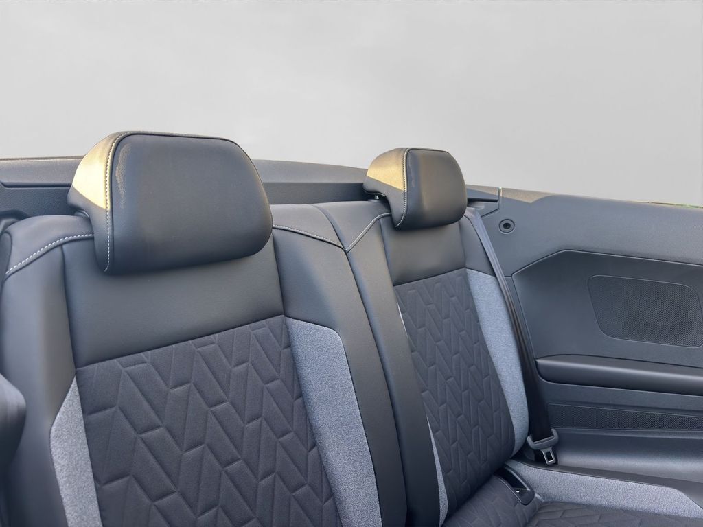 Volkswagen T-Roc 2025