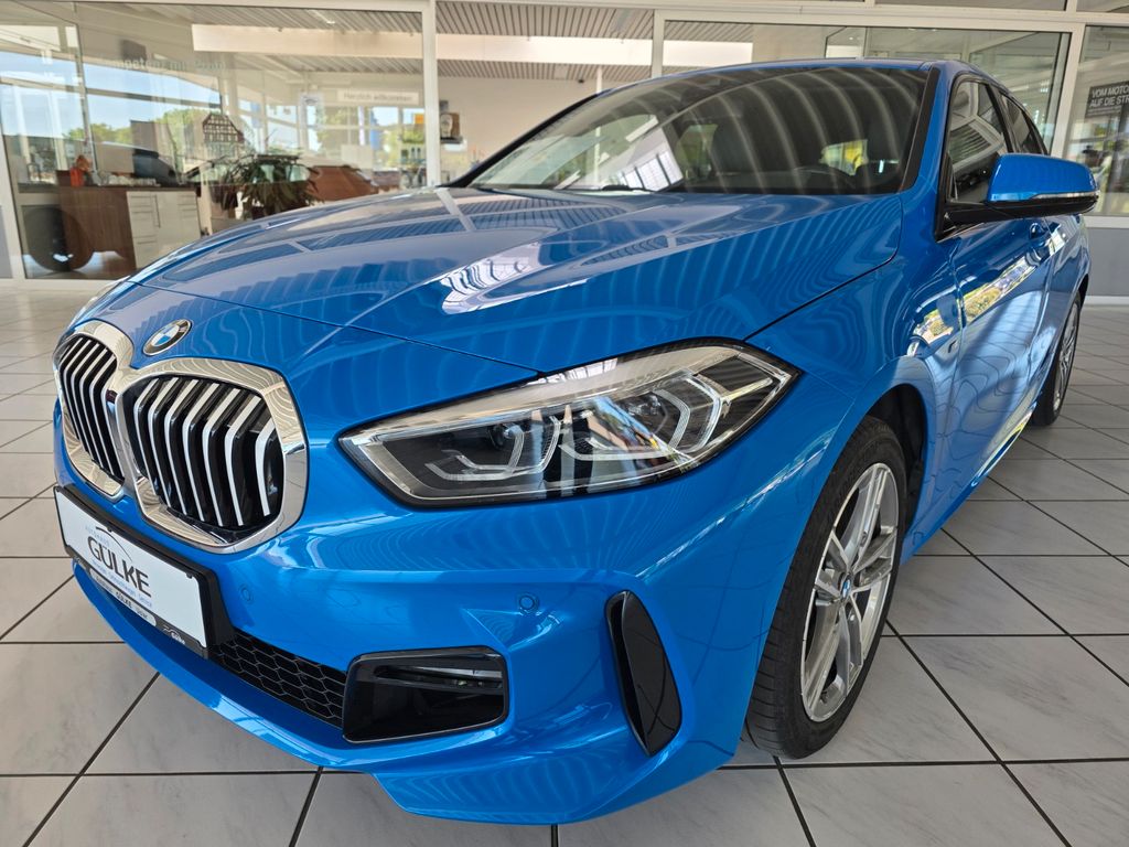 BMW 120 2022