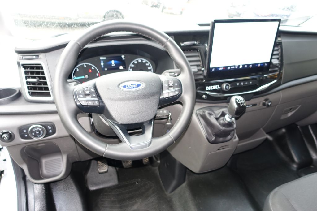 Ford Transit 2024