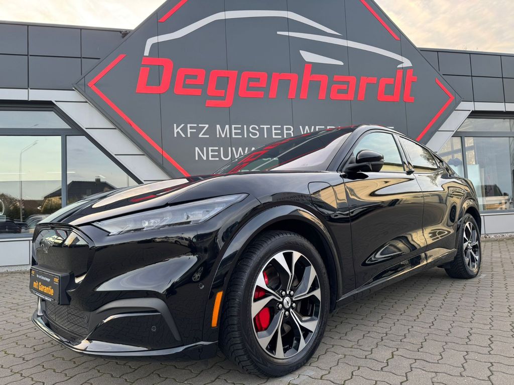 Ford Mustang Mach-E 2022