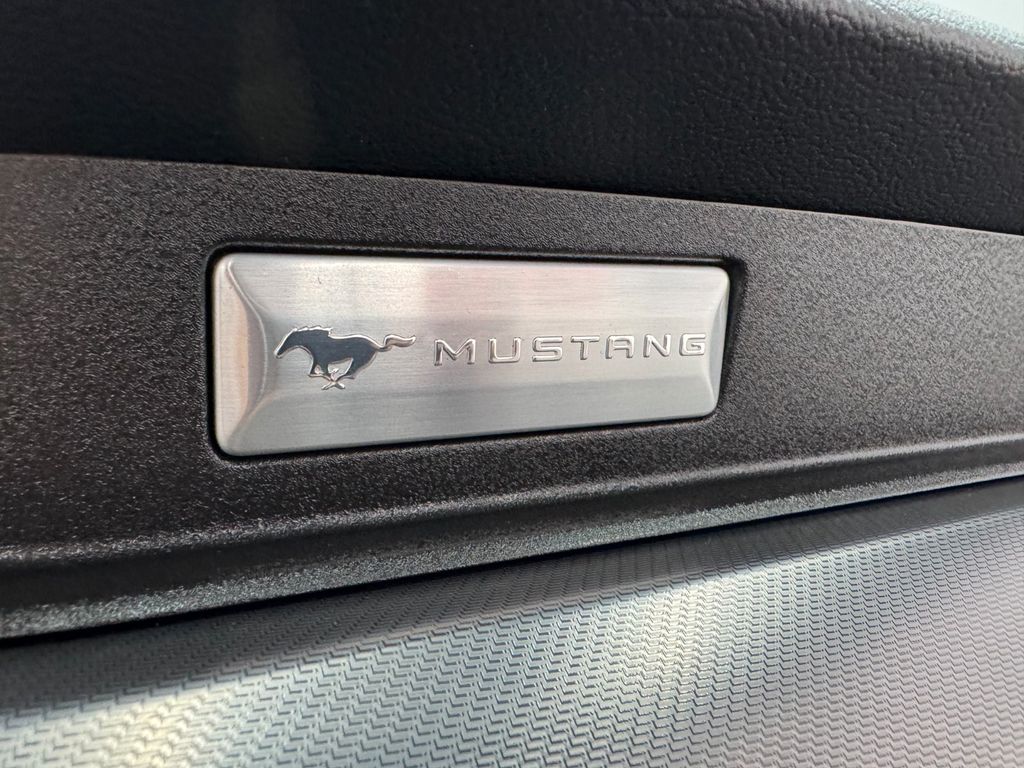Ford Mustang 2019