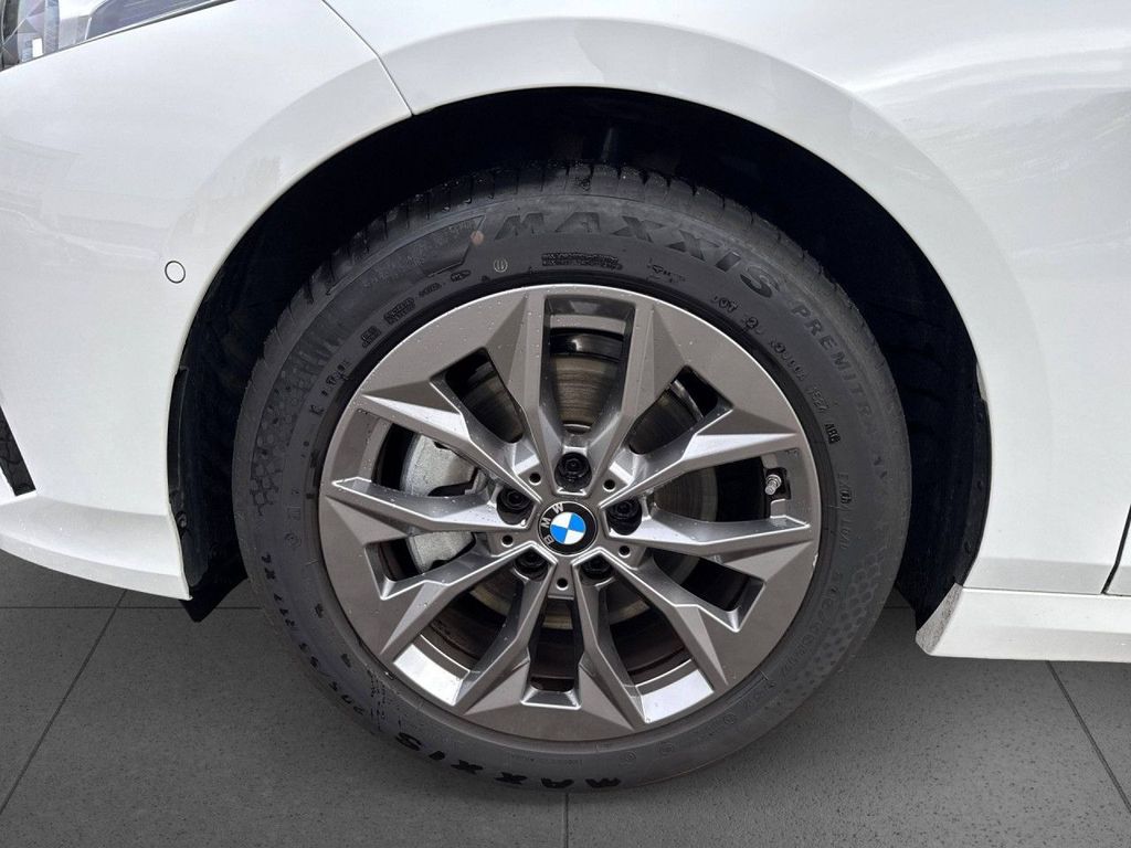 BMW 120 2024