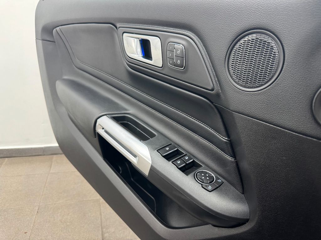 Ford Mustang 2019