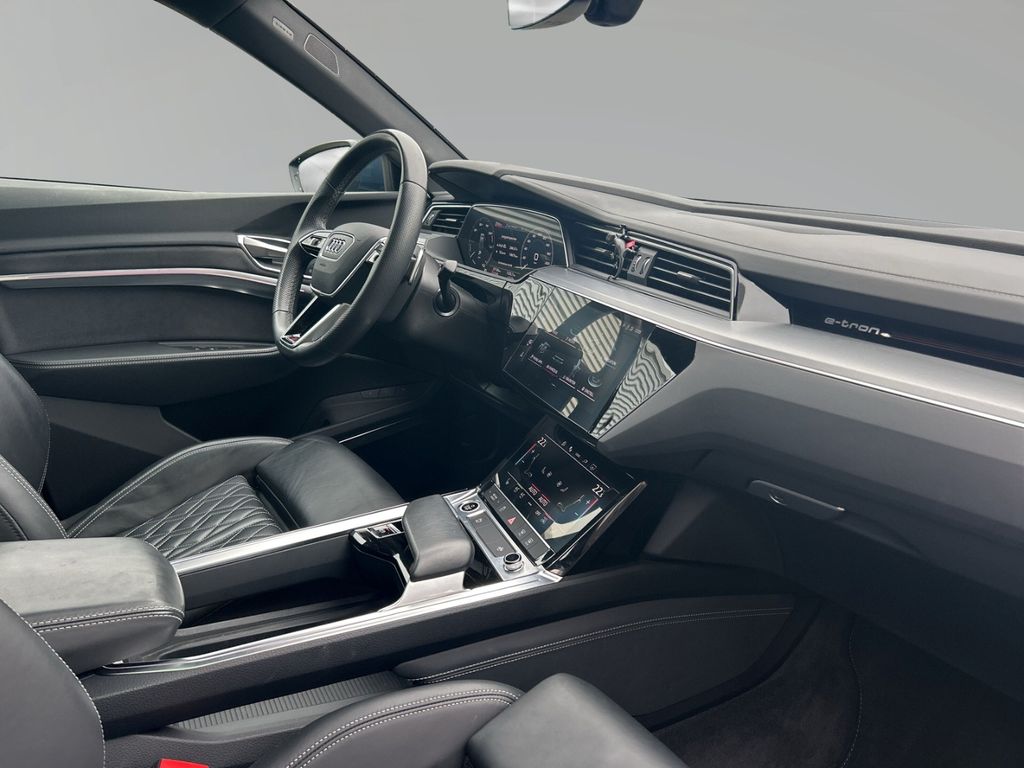 Audi e-tron 2022