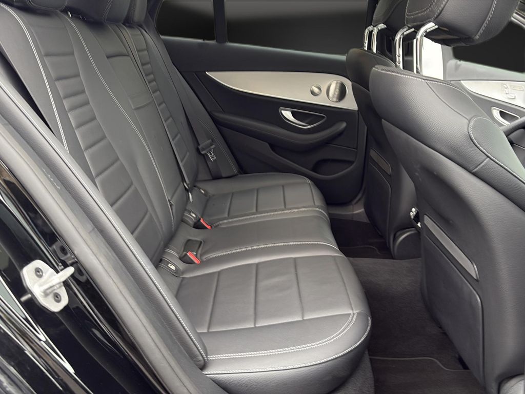 Mercedes-Benz E 300 2022