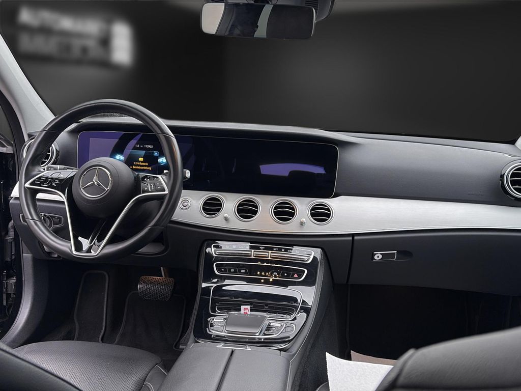 Mercedes-Benz E 300 2022